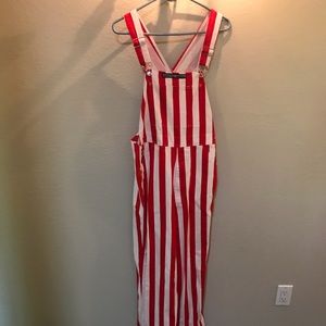 Red and White Stripe Gameday Bibs